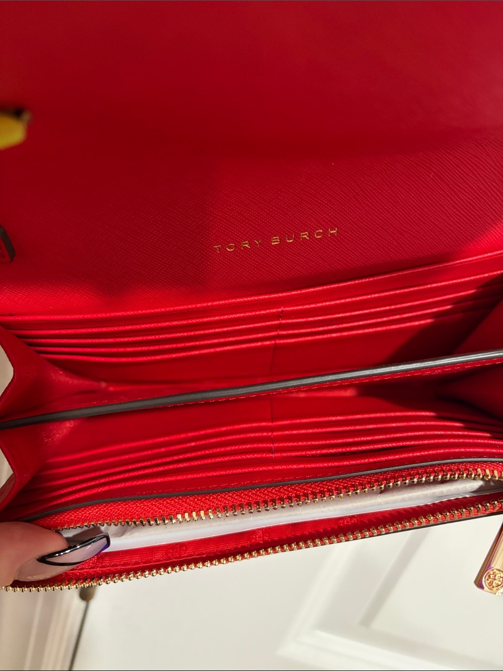 Tory Burch Red Leather Chain-Shoulder Crossbody Never Used! - Picture 9 of 11